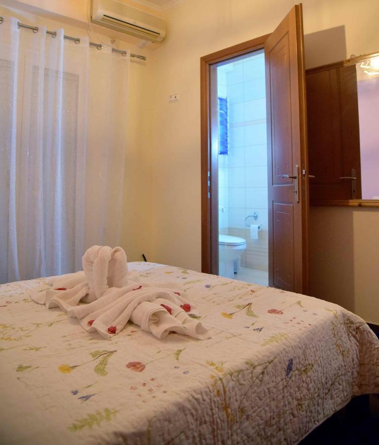 Stone Villa Corinth Екстер'єр фото