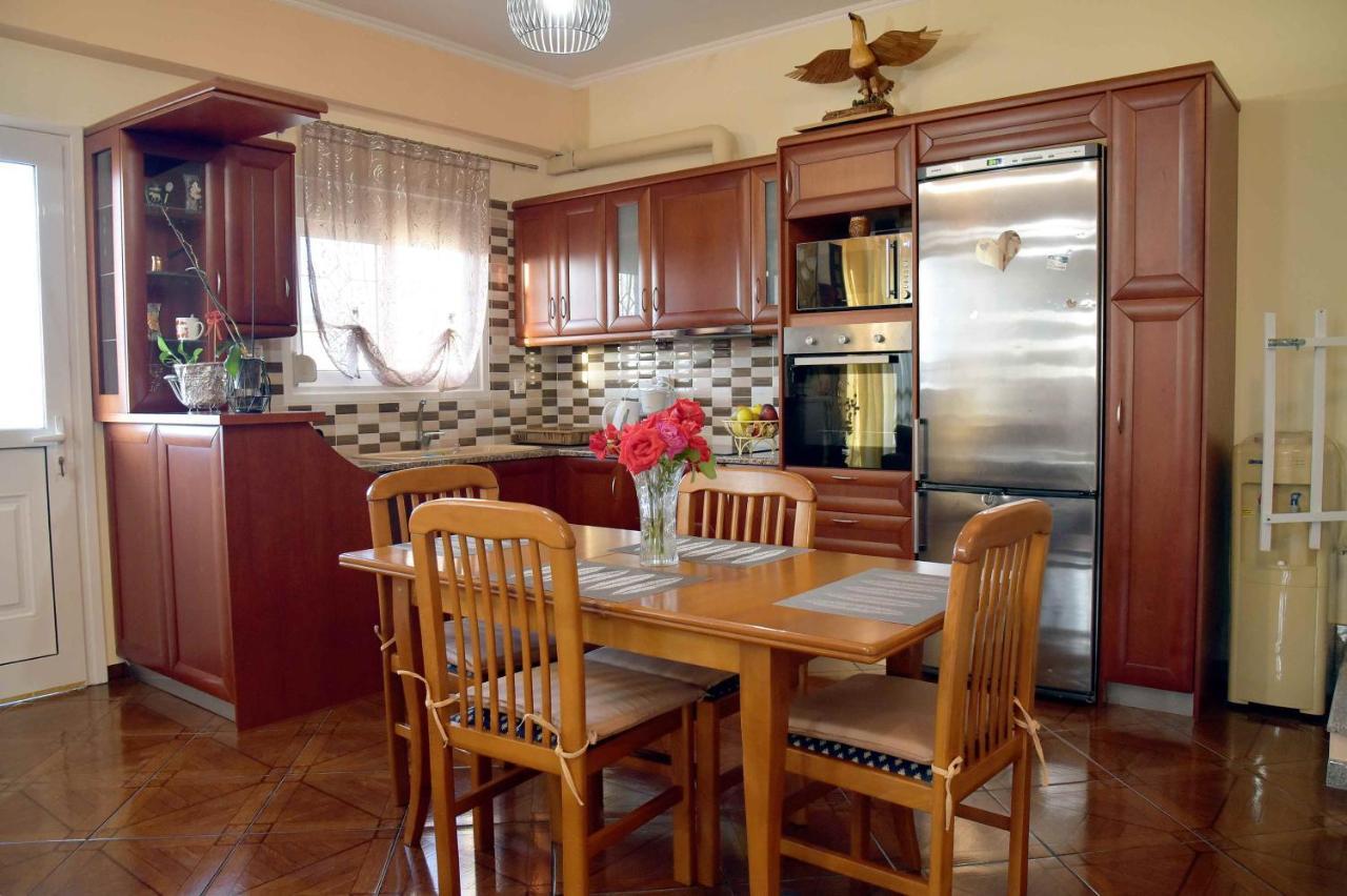 Stone Villa Corinth Екстер'єр фото