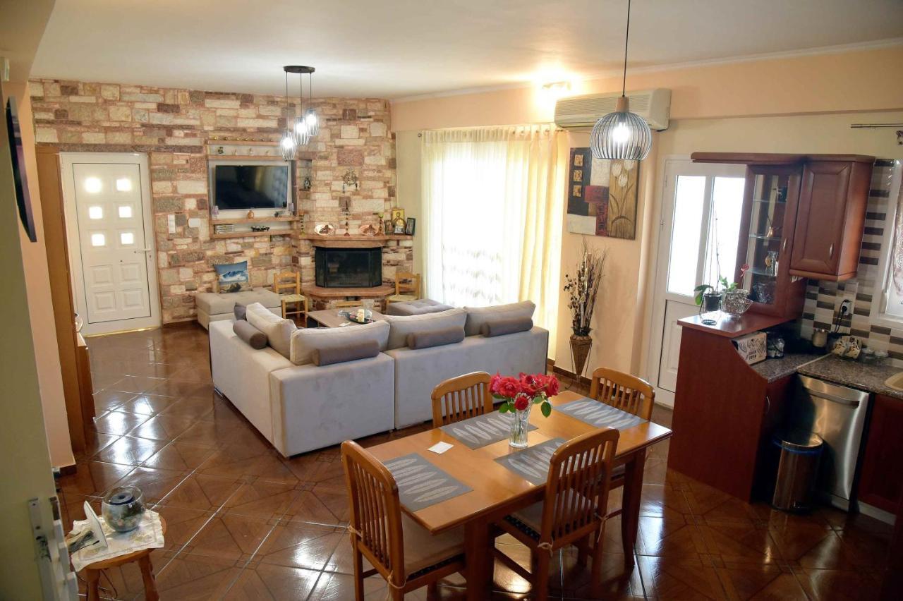Stone Villa Corinth Екстер'єр фото