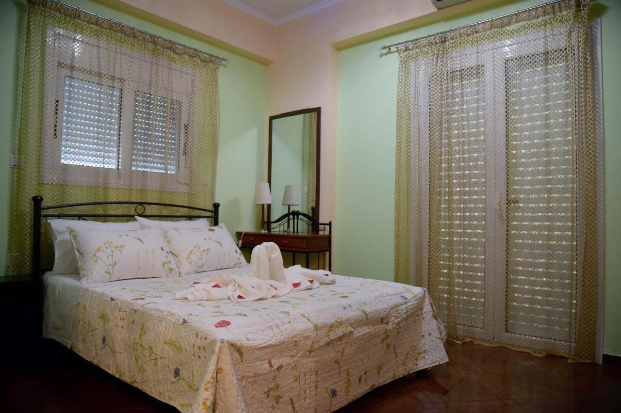 Stone Villa Corinth Екстер'єр фото