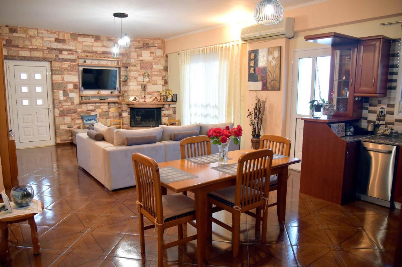 Stone Villa Corinth Екстер'єр фото